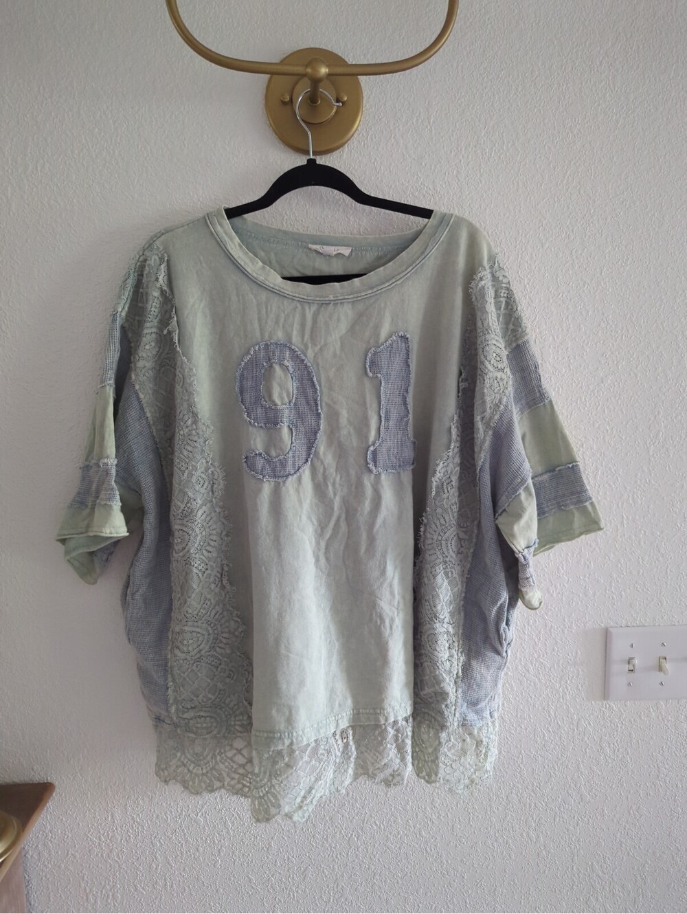 OLI & HALI Gray Patchwork Mixed Media Waffle Knit Oversized Boxy Top XL Varsity - Picture 2 of 8